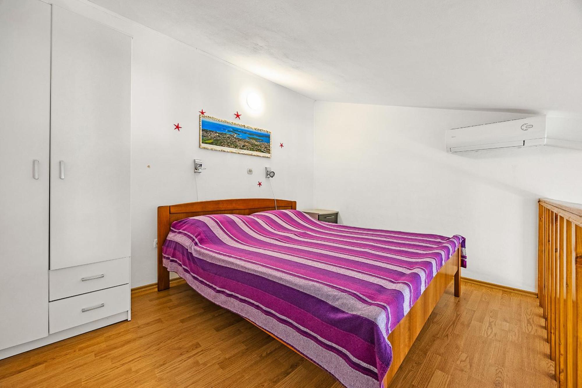 Apartments Mijic 梅杜林 外观 照片
